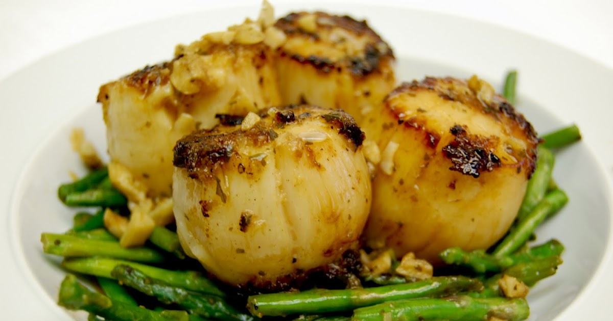 Bread + Butter PanSeared Scallops with White Wine Sauce