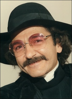 [Father_Guido_Sarducci.jpg]