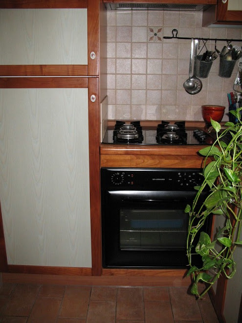 CUCINOTTO ARREDATO E CORREDATO