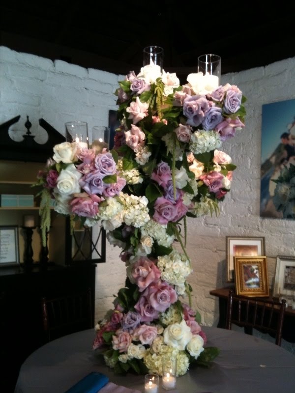 Ixora Floral Studio Sample Centerpiece