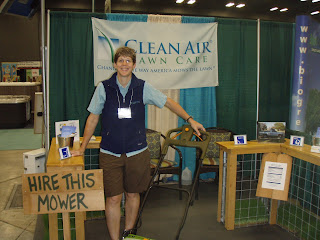 GrasshopperinTheBooth