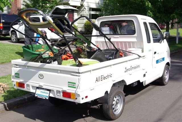 [Portland+truck.JPG]