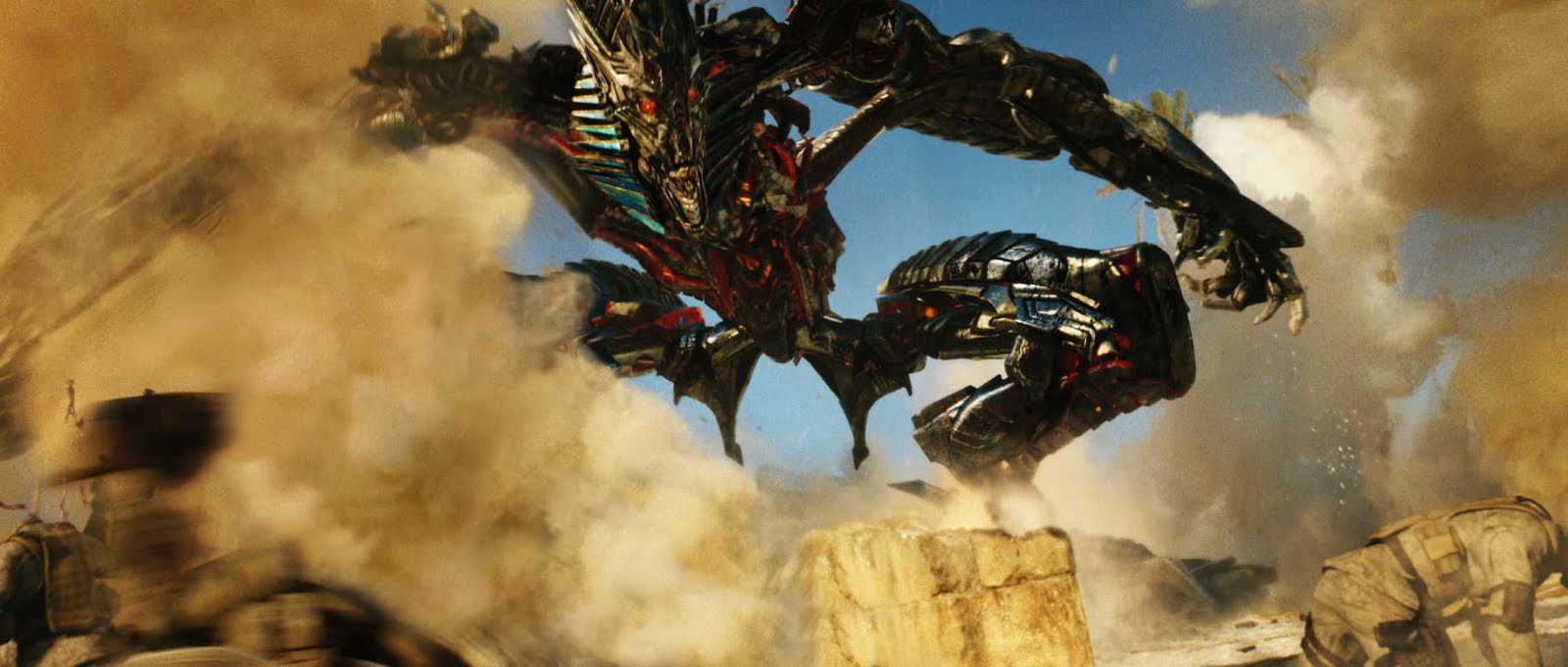 [2009_transformers_revenge_of_the_fallen_039.jpg]