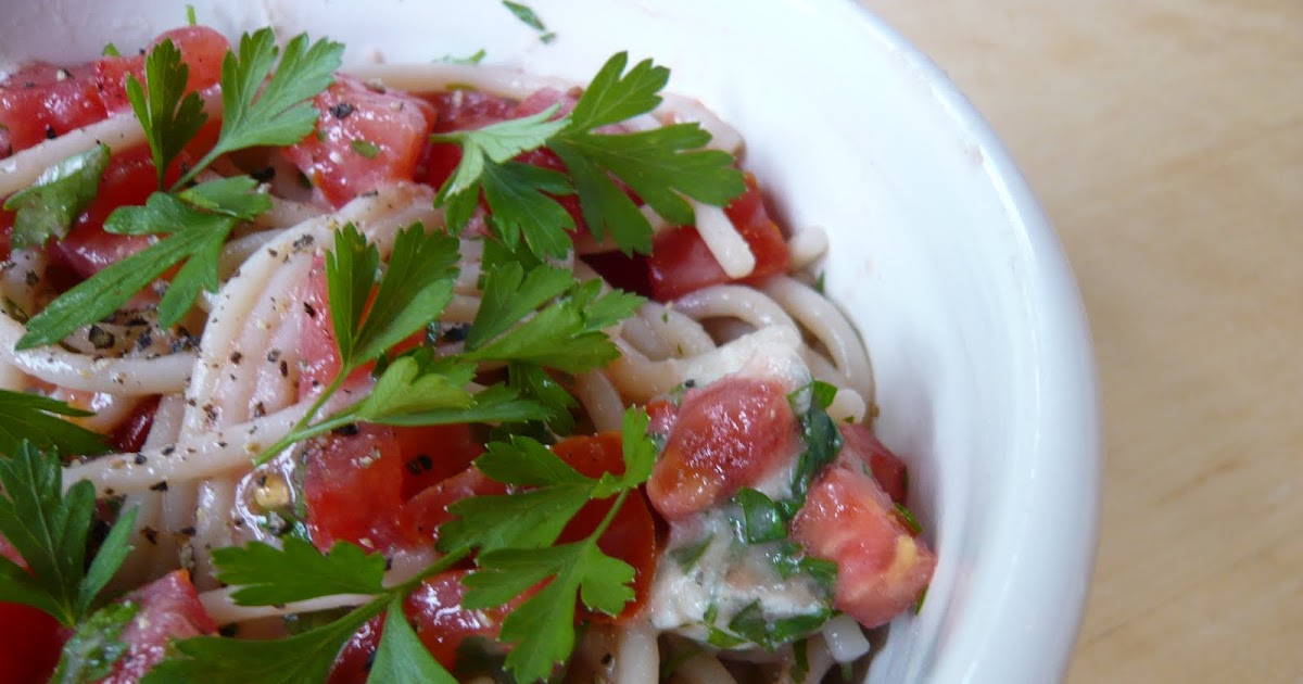 Yummy Supper Fresh Tomato and Pasta