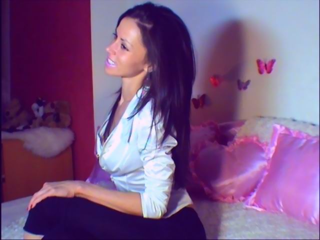 nice_lovely_college_girl_webcam.jpg.