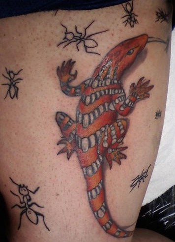 Labels tattoo ant tattoo lizard