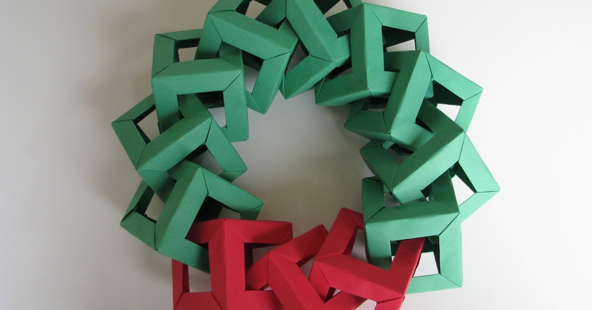 Lets Make Origami Origami Christmas Decorations Origami Wreath