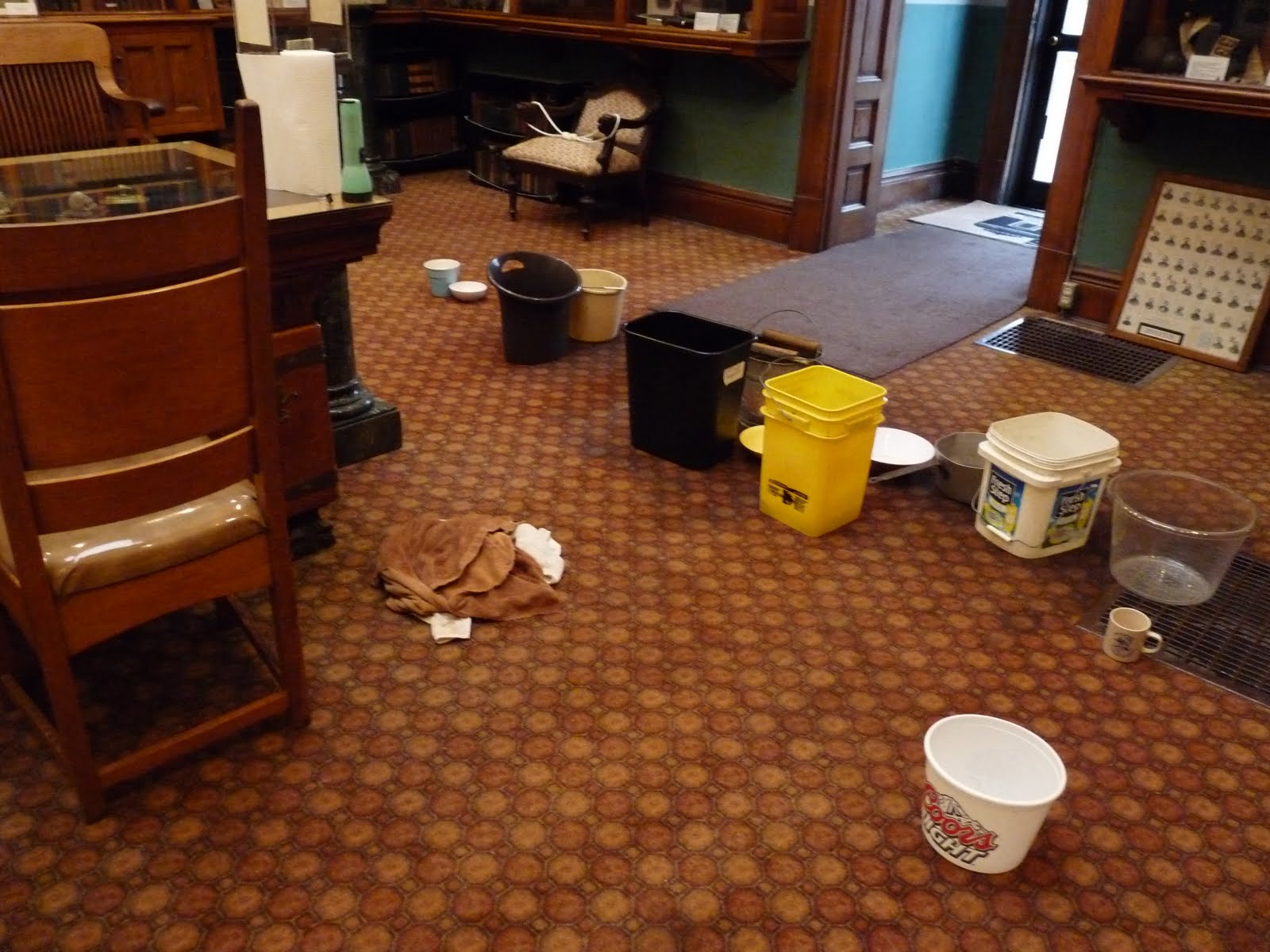 [02-11-09+Water+Damage+04.jpg]
