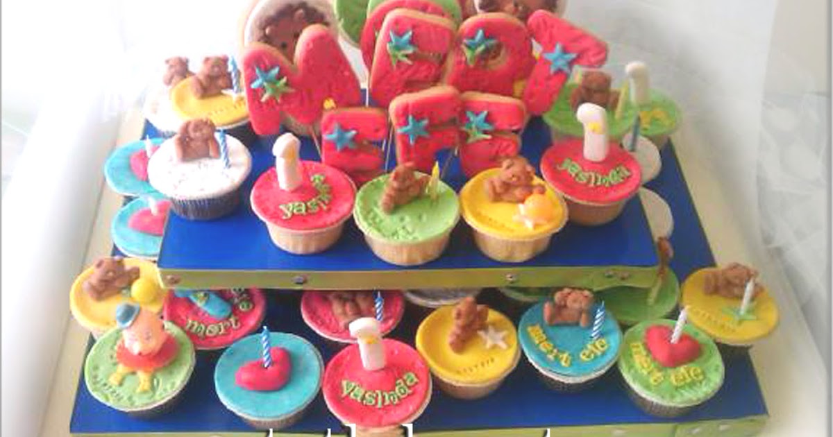 TATLI HAYAT PASTA TASARIM 1 Yaş Cupcake & Kurabiye Standı