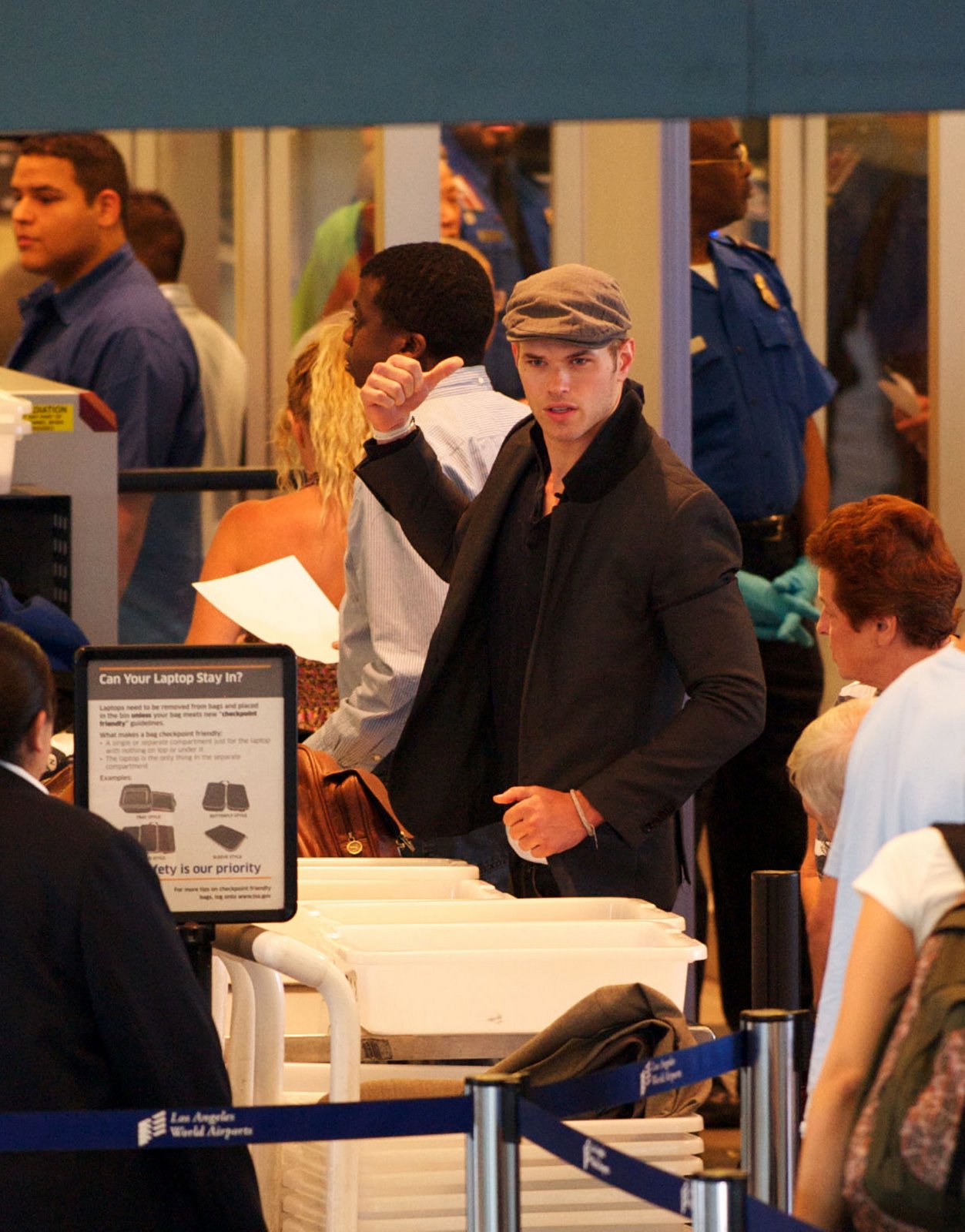 [90803NQ6_LUZT_K_BGRJPG_08.jpg]