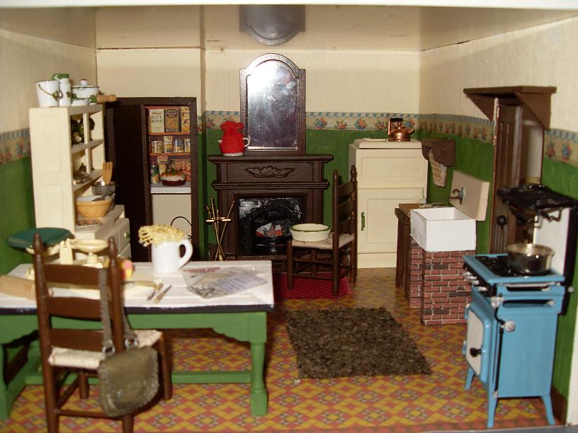 wartime dolls house