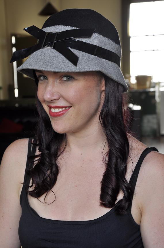 [flapper+hat.jpg]