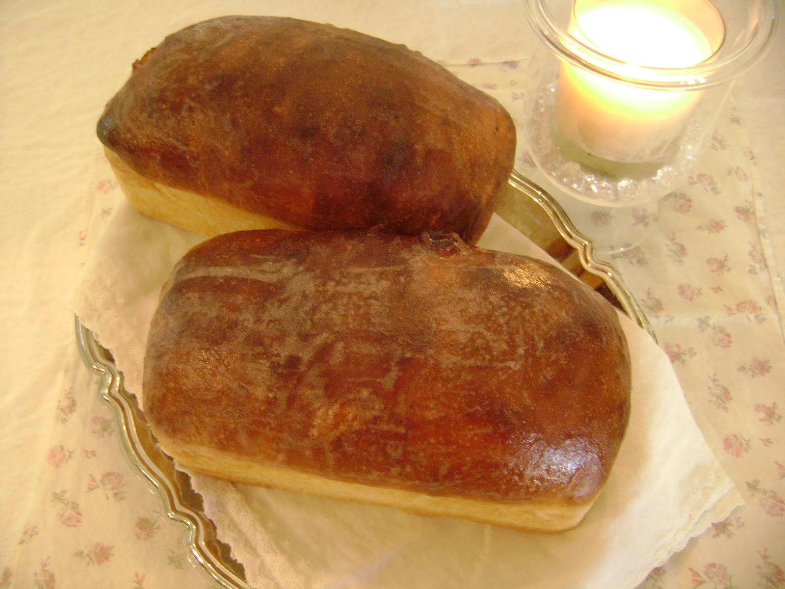 Lickable Spoon Butter Top Bread