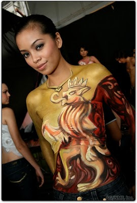 Brown Sexy In Airbrush Body Painting