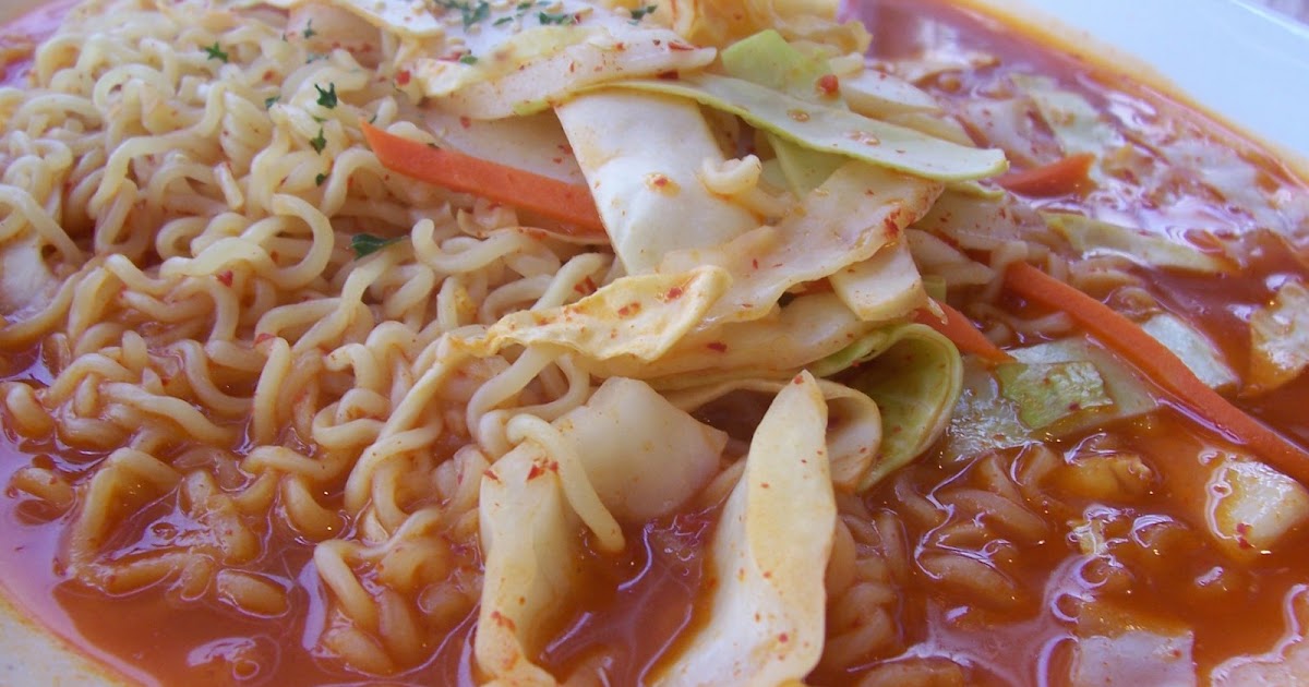 what do vegans eat? korean ramen with rice cakes