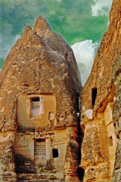 [Church+Ruins+in+Goreme,+Turkey.jpg]