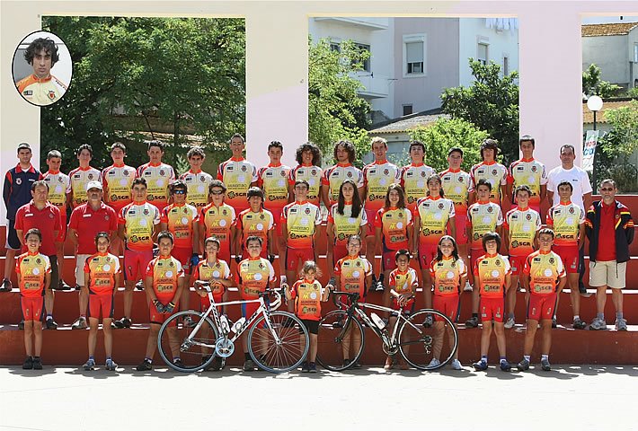 [equipa_2009.jpg]