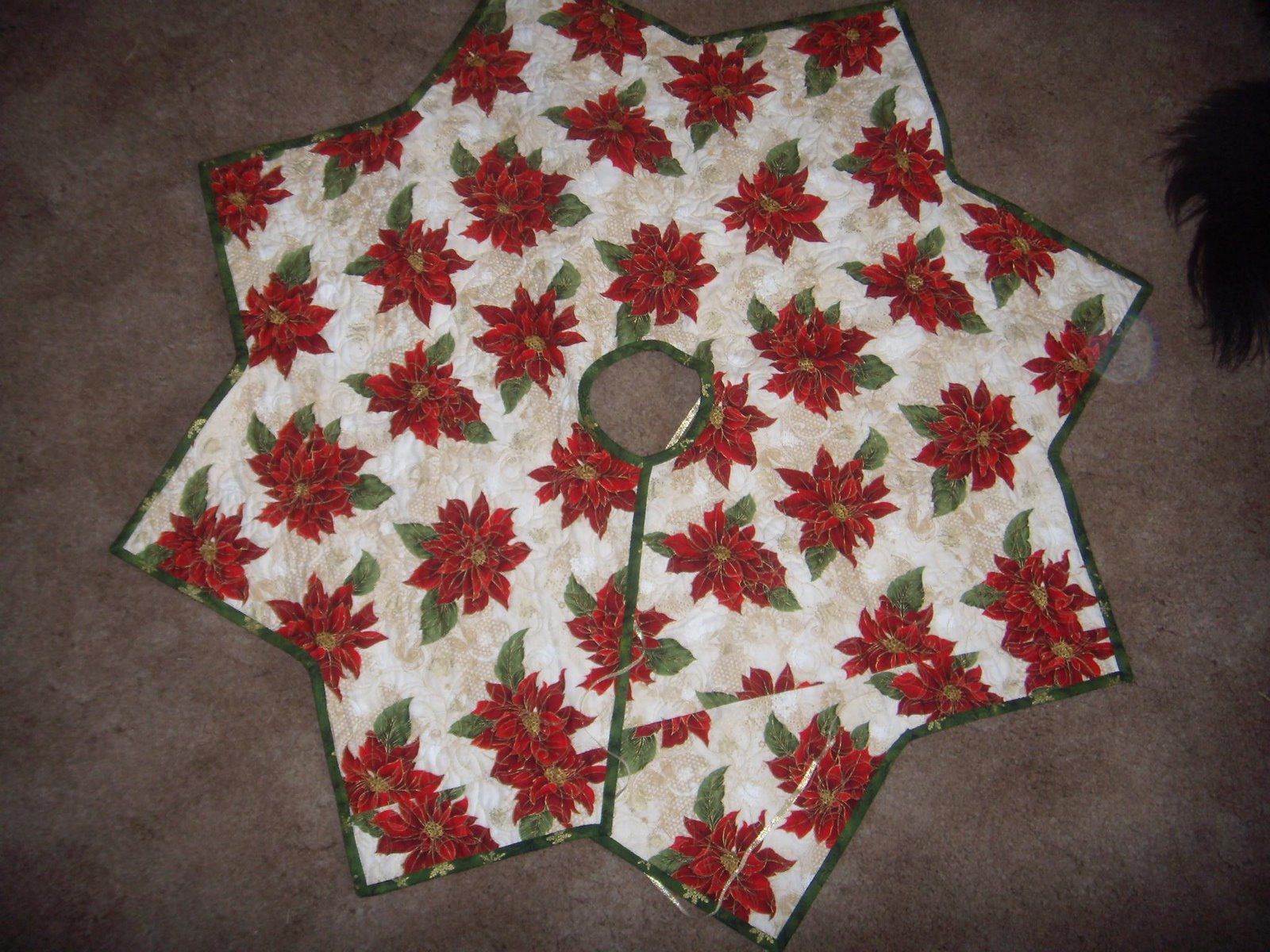 [TreeSkirtBack.JPG]