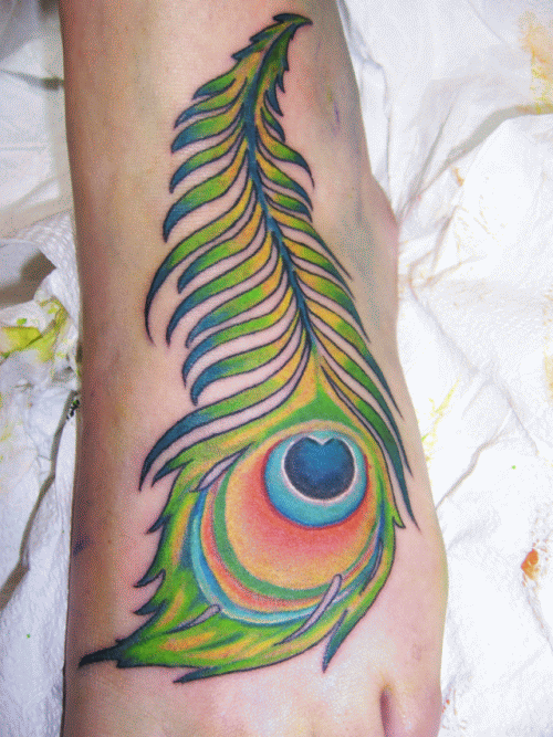 If one looks up peacock feather tattoo on Google this does particularly 