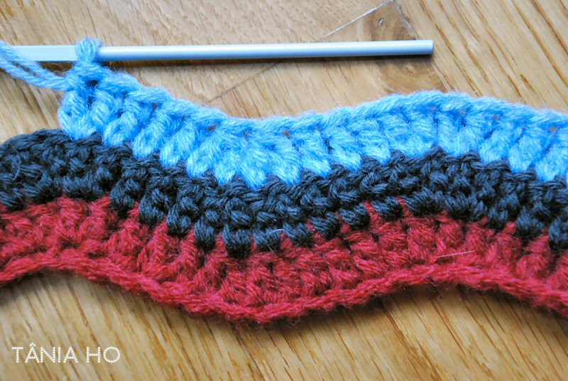 [Rripple_scarf_wip+(2).JPG]