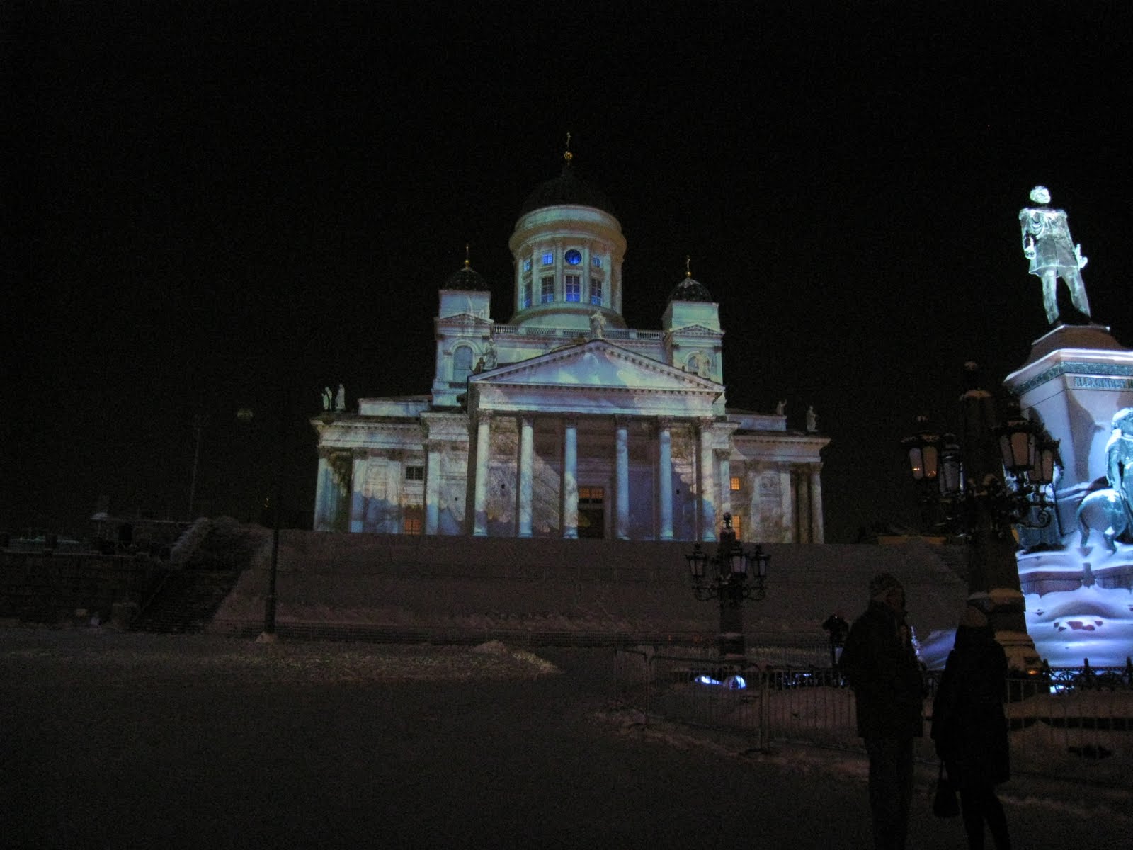 [Helsinki+-+Light+show+(14).JPG]