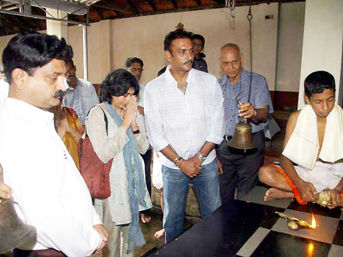 Ravi Shastri Family Pictures