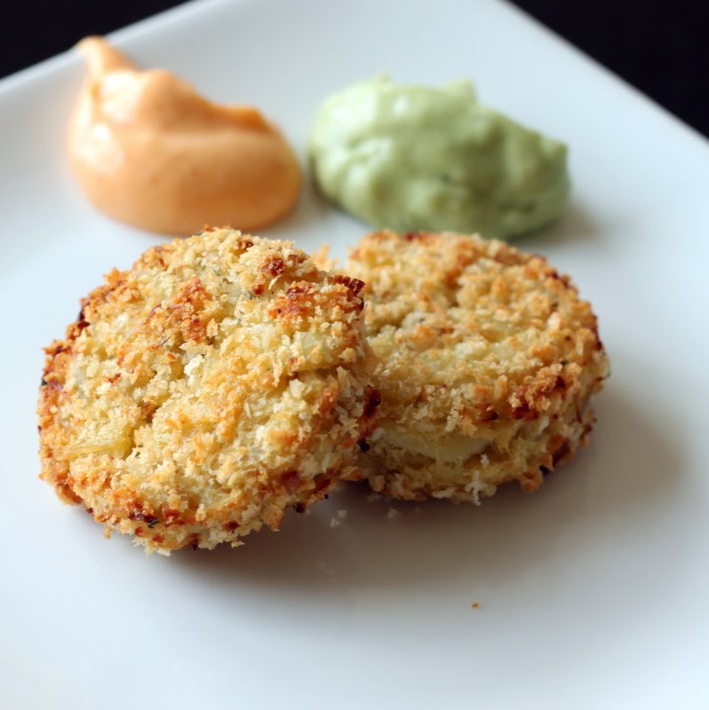 Sugar Cooking: Crab Cakes (Baked) with 2 Dipping Sauces