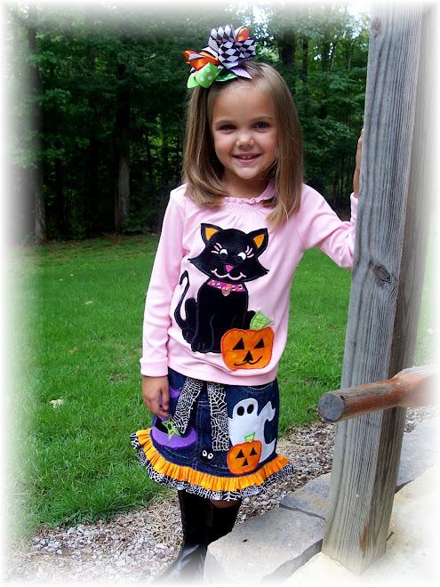 Halloween Kitty Skirt Set $105