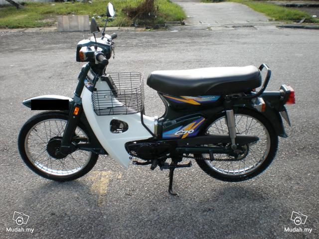 Modenas+kriss+airbrush