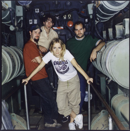 [Guano-Apes-me01.jpg]