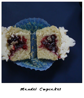 Mandel Cupcakes