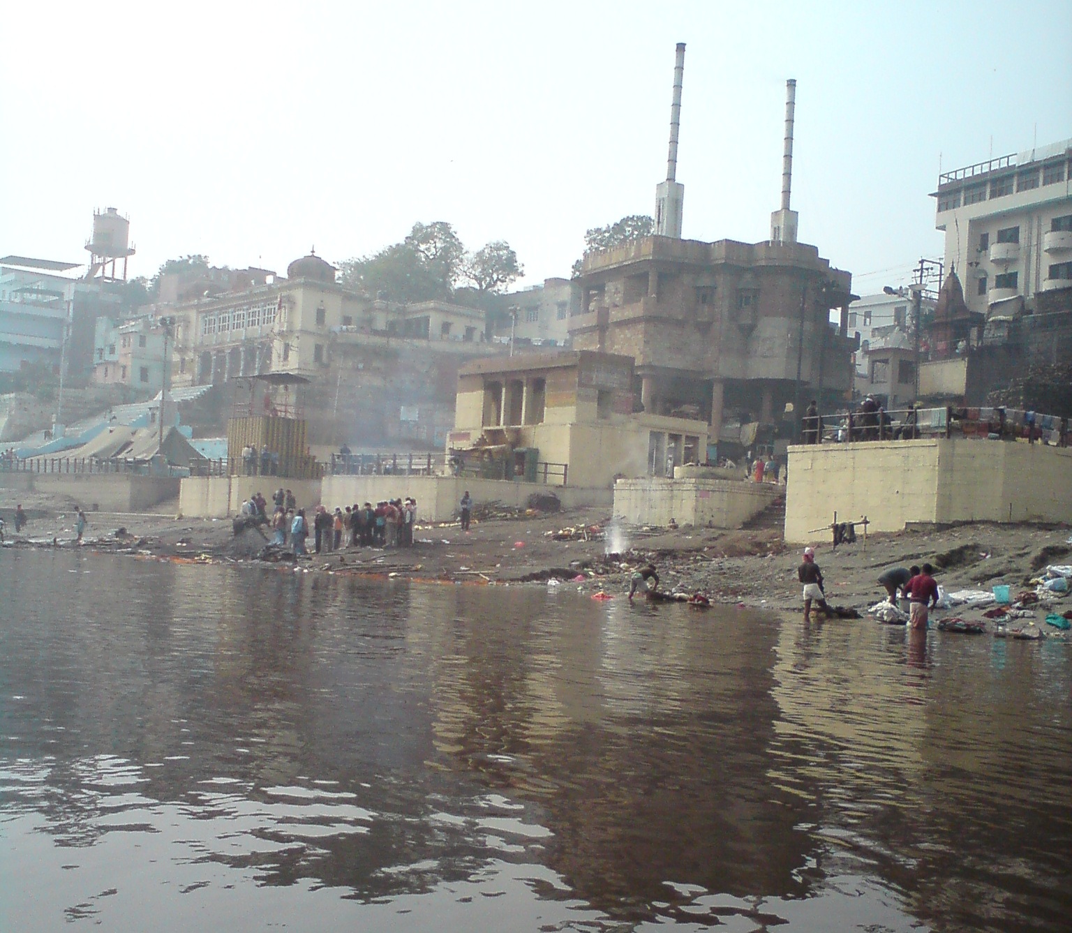 Varanasi+ghats+burning