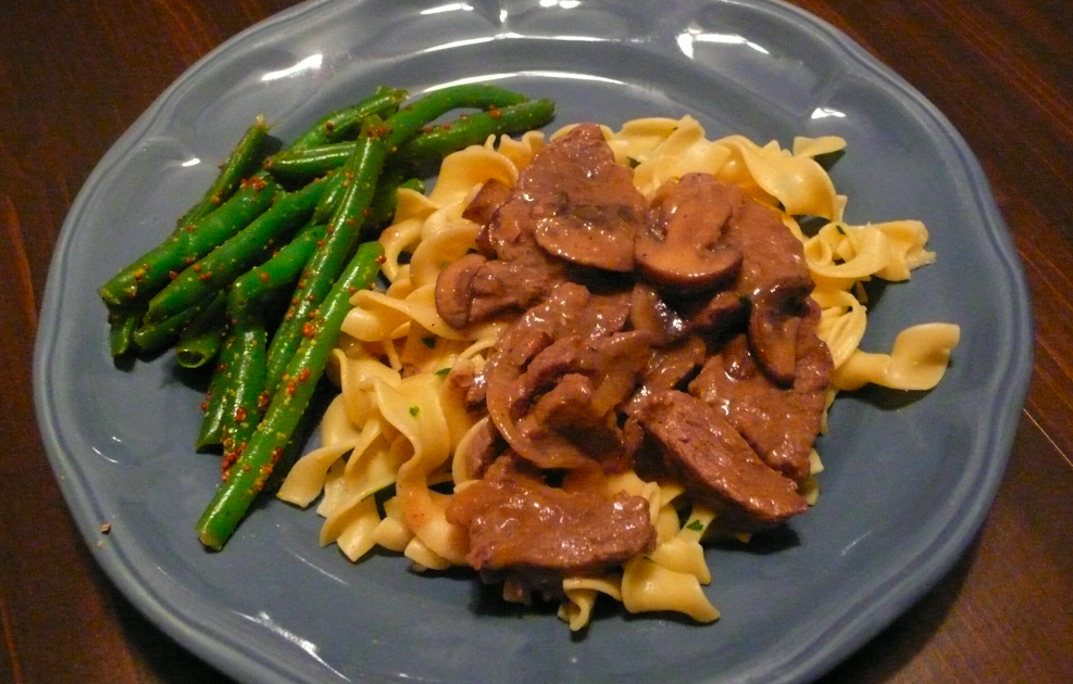Sarah's Kitchen Adventures CEiMB Beef Stroganoff with Green Beans and