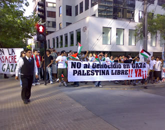 [F661414_protesta330.jpg]