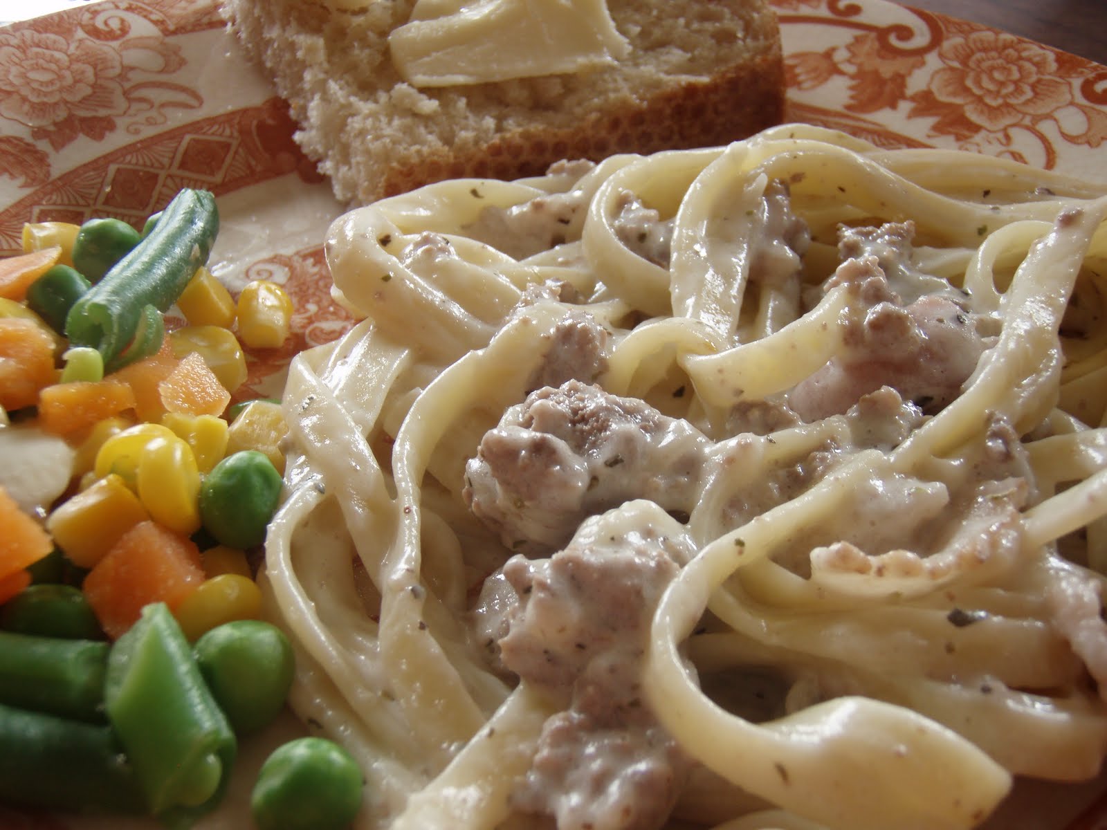 Outside the box! Bacon Cream Cheese Pasta