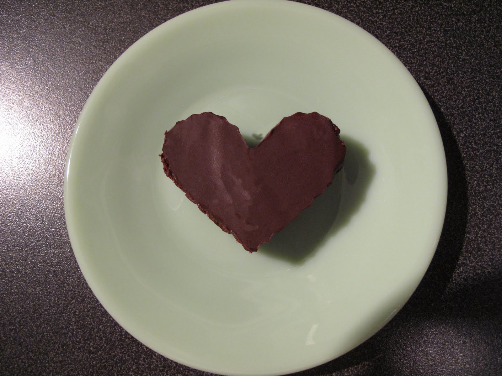 [heart+brownie.jpg]