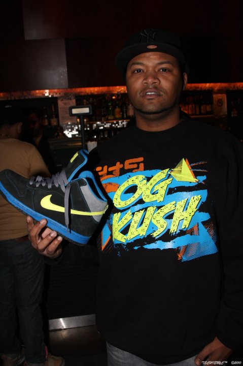 [26358_350052879102_595504102_3714994_1947163_n.jpg]