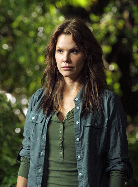 [bycarlost.blogspot.com_4x06_Detras_de_Escena_02.jpg]