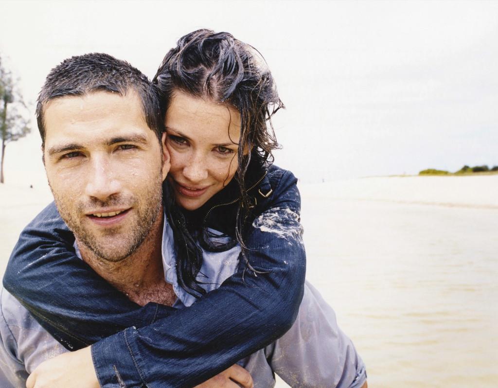 [bycarlost.blogspot.com__Evangeline_Lilly_y_Matthew_Fox.jpg]