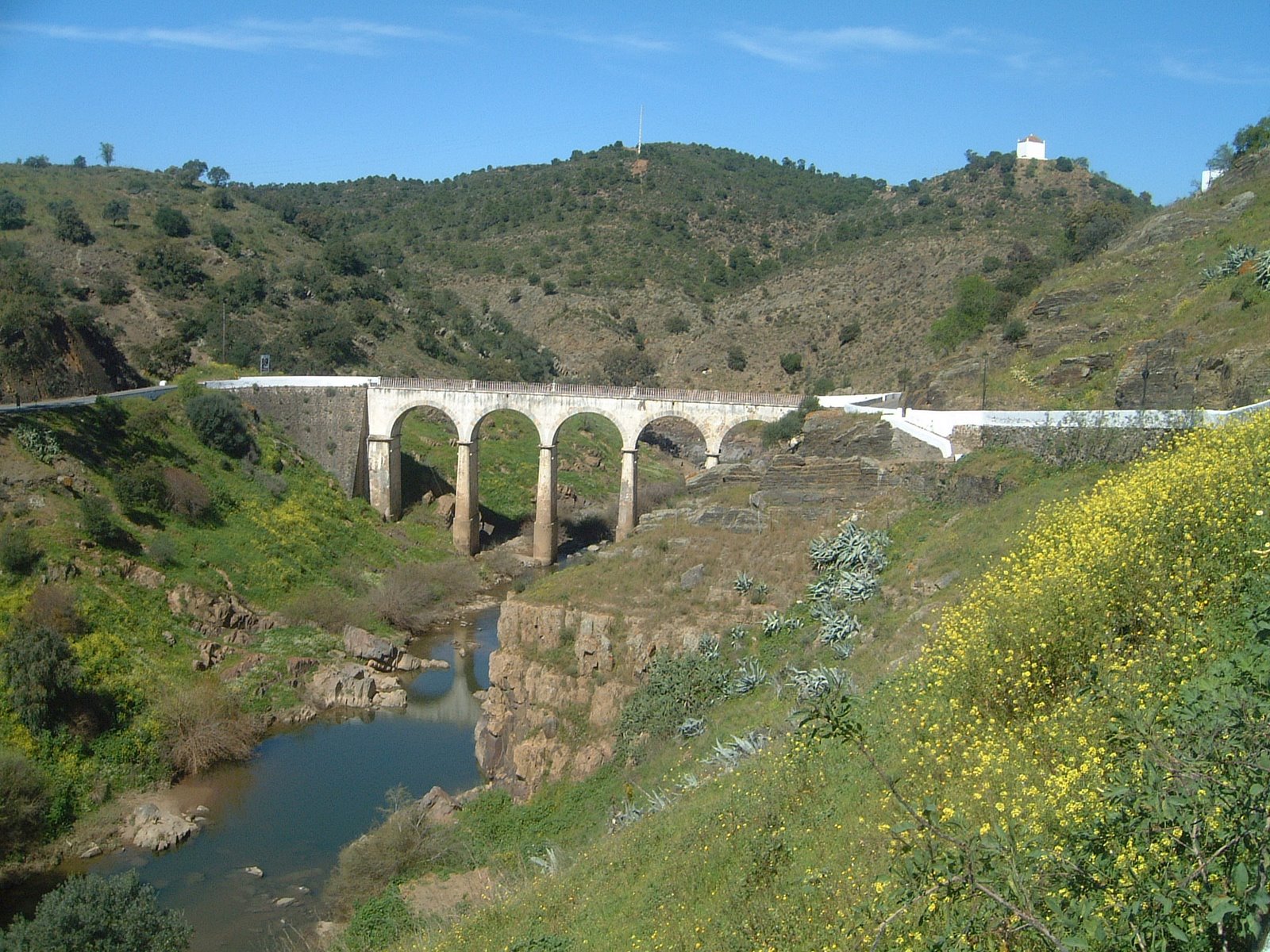 [DSCF0058.JPG]