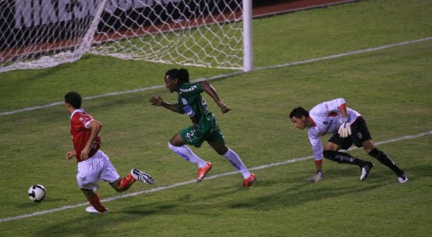 [0,,12813~7303096,00.jpg]