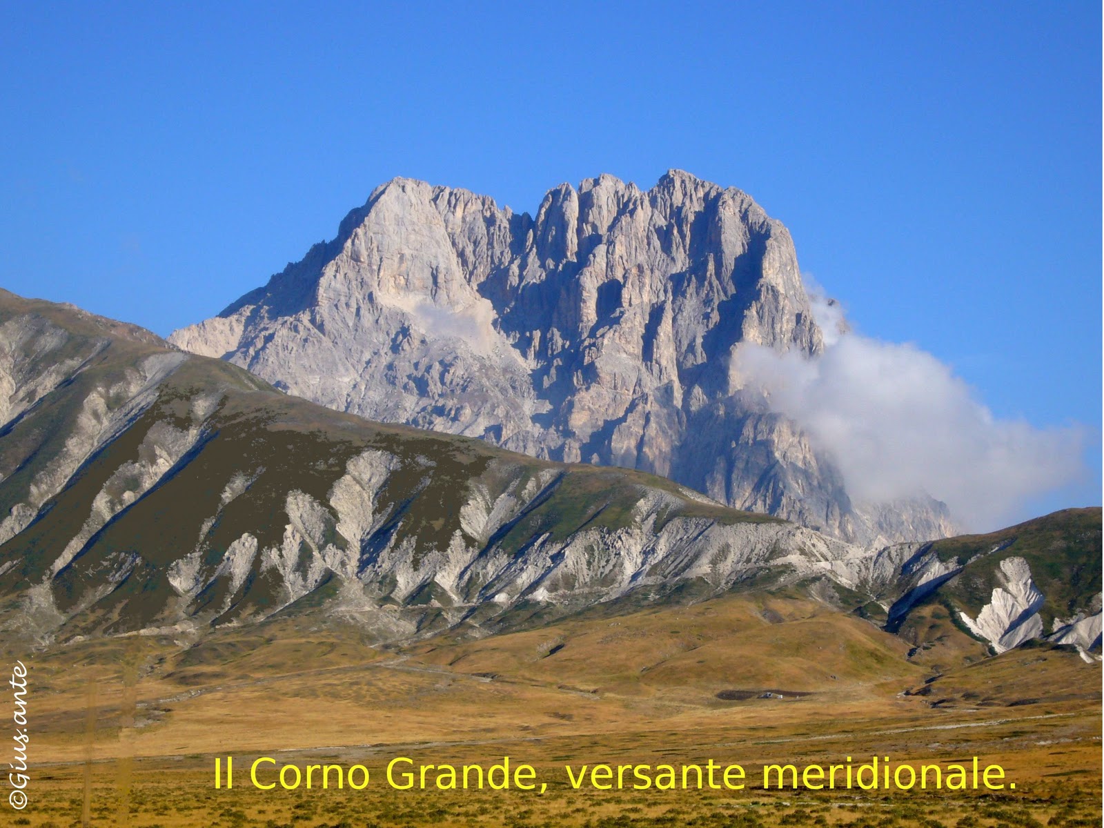 camminare leggendo Corno Grande del Gran Sasso d'Italia salita sulla