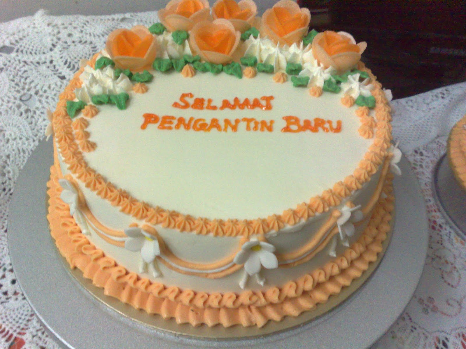 Lmis Cakes Cupcakes Ipoh Contact 012 5991233 2 Tier Wedding