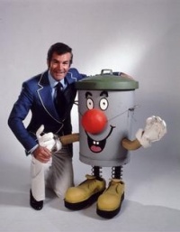 [dusty+bin.jpg]