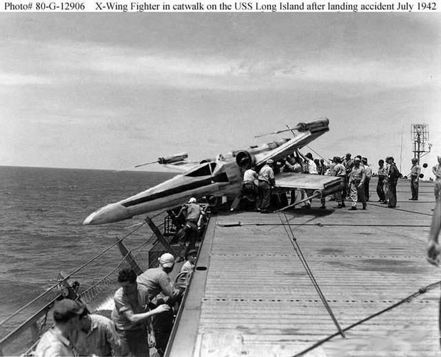 [secret-x-wing.jpg]