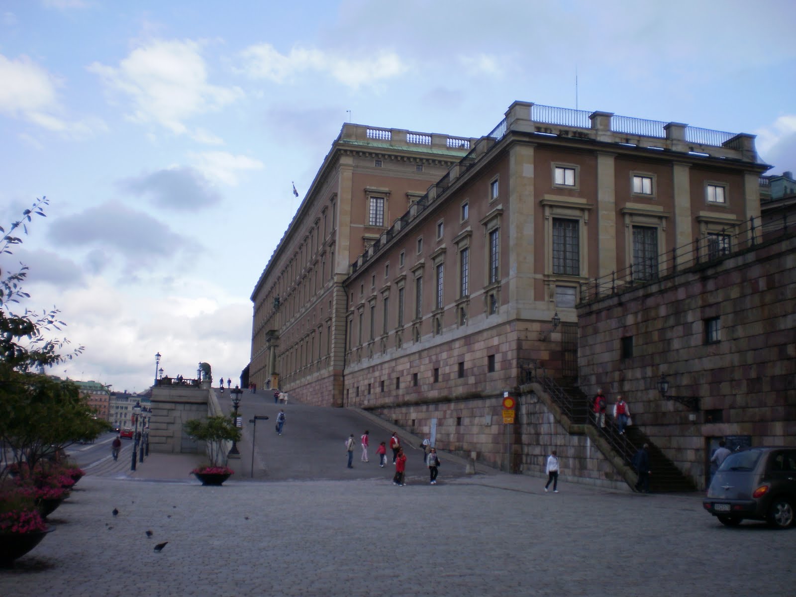 [P8260109.JPG]
