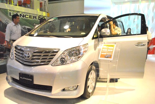 Toyota Alphard Luxury MPV Front View In the Philippines the Alphard is
