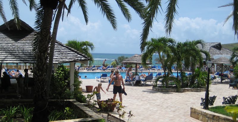Weather in Antigua now and a