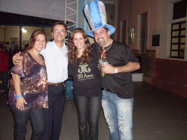 [festa+marista+20+anos+2008+110-727853.jpg]
