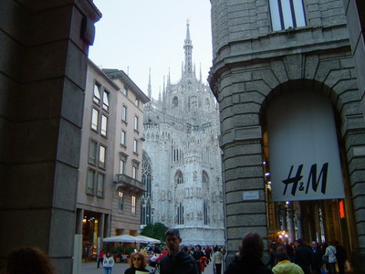 [Milano29R.jpg]